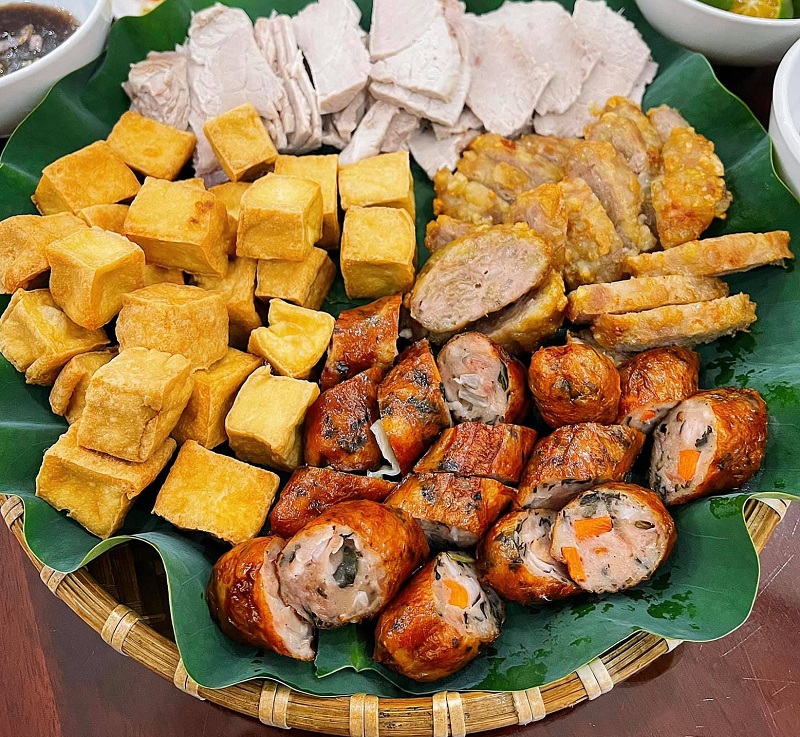 Bún đậu chả cốm