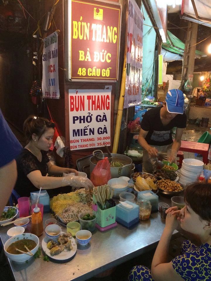 Bún thang Cầu Gỗ