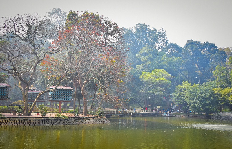 Công viên Bách Thảo