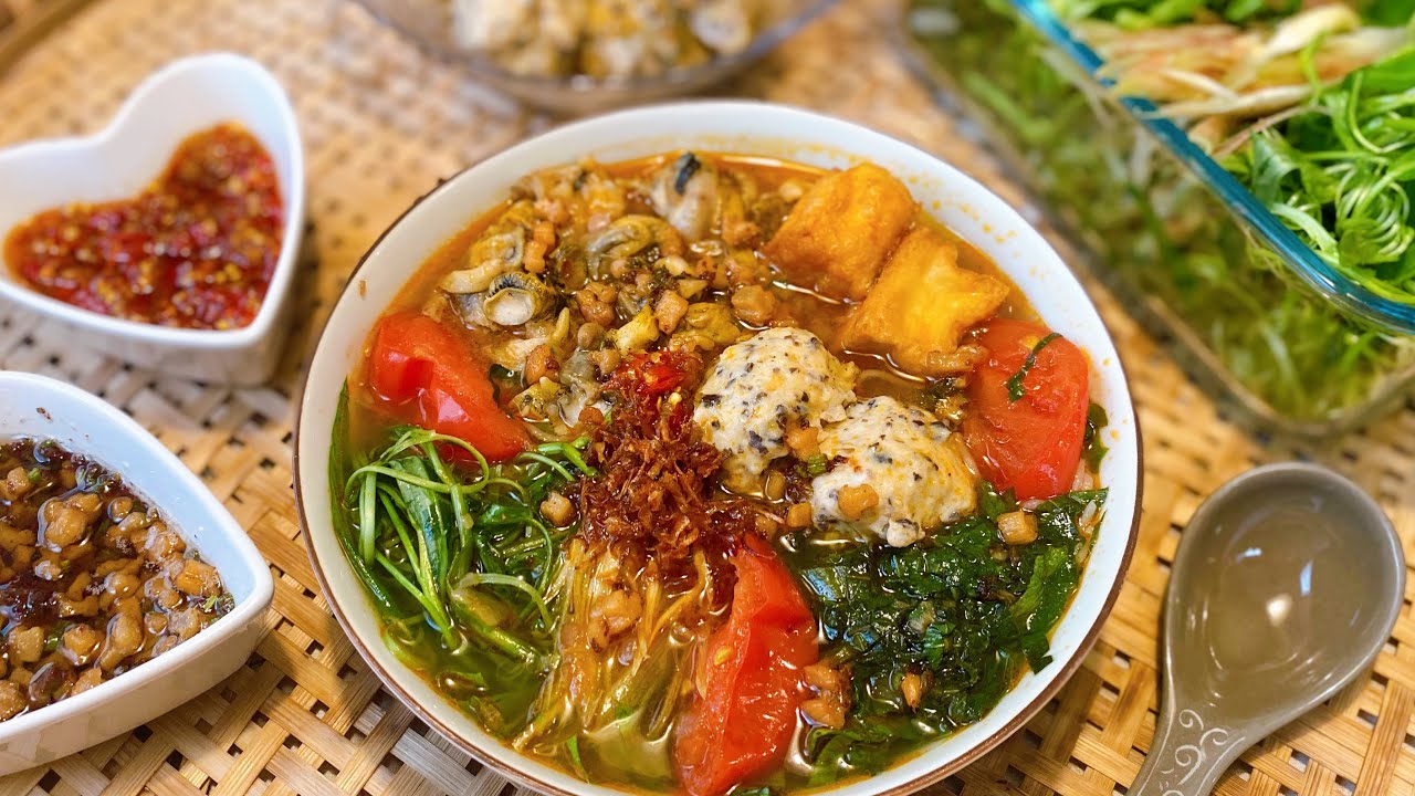 Bún Ốc Chợ Đồng Xuân