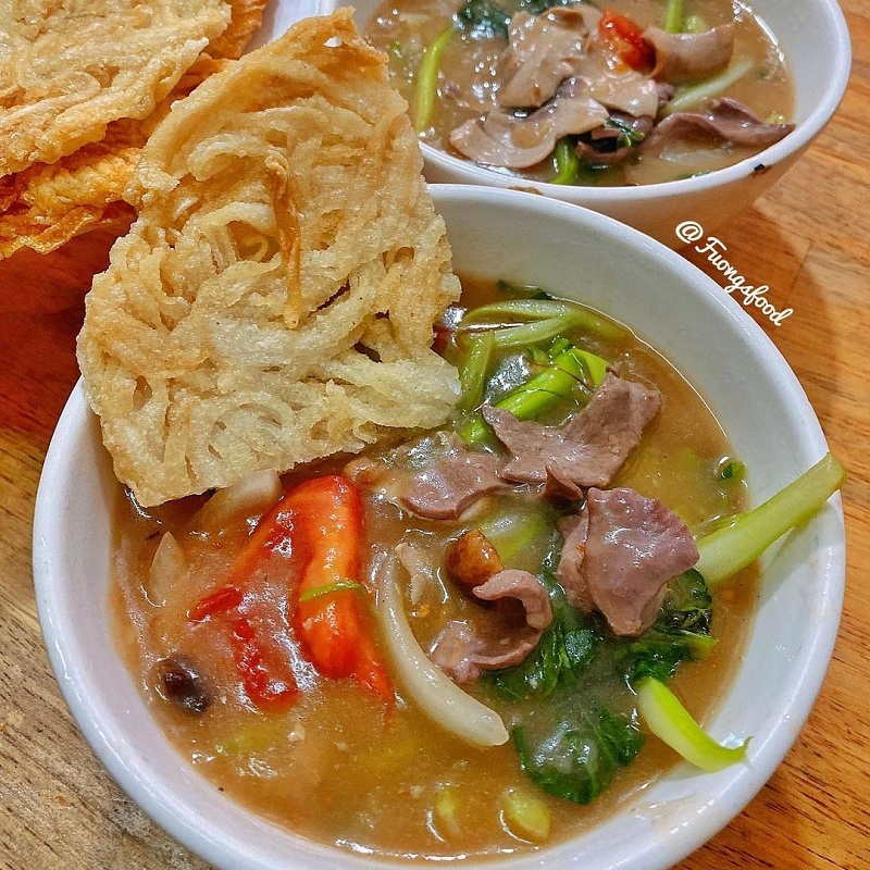 Phở chiên giòn 206 Khâm Thiên