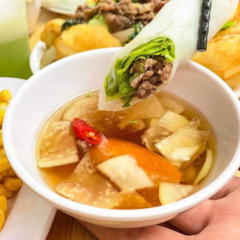 Phở cuốn Hương Mai Hà Nội