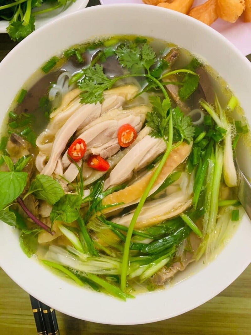 Phở gà Hà Nội